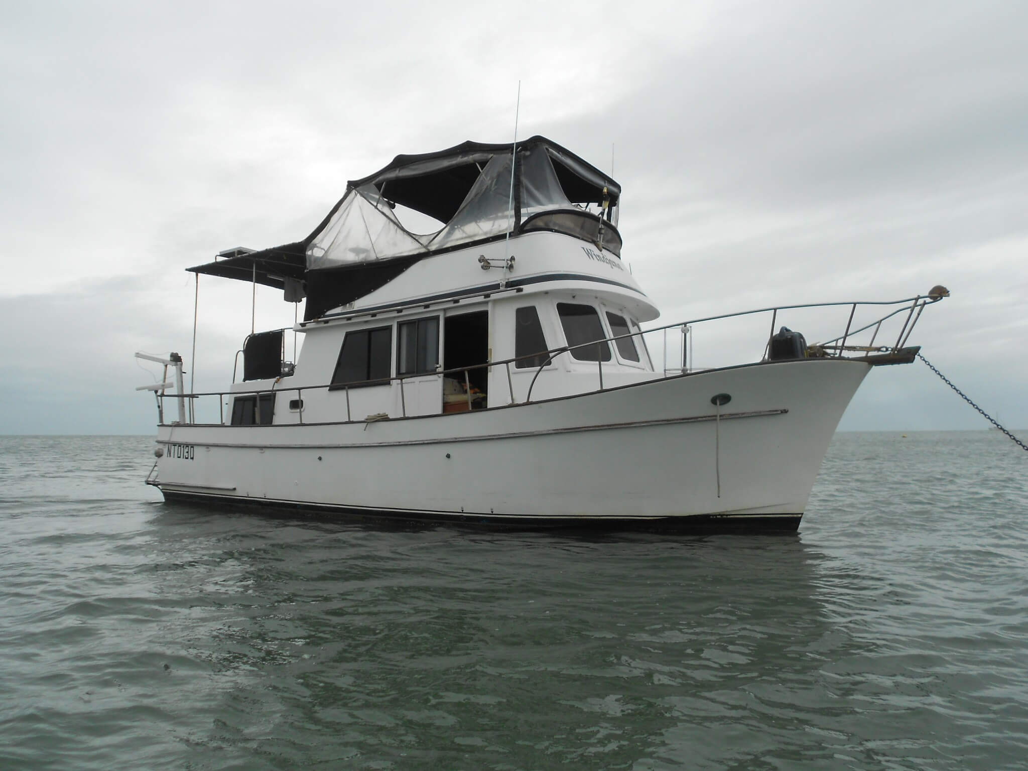 Unreserved - 1983 Clipper 34FT Aft Cabin Flybridge Cruiser