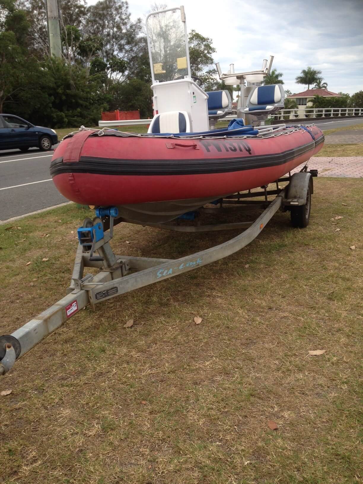4.8M NAIAD Centre Console Inflatable - Unreserved