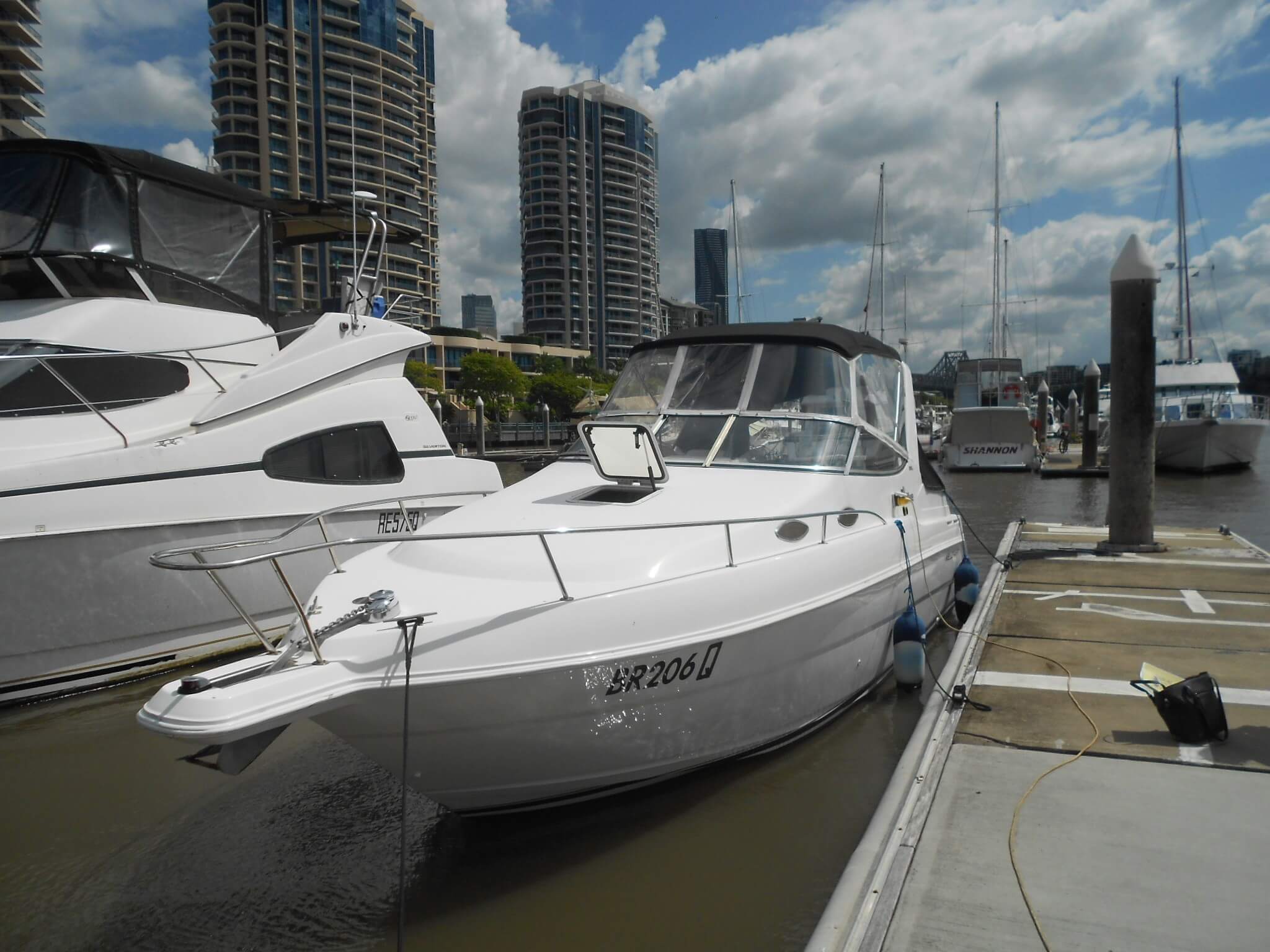 1998 Wellcraft 2600SE Martinique