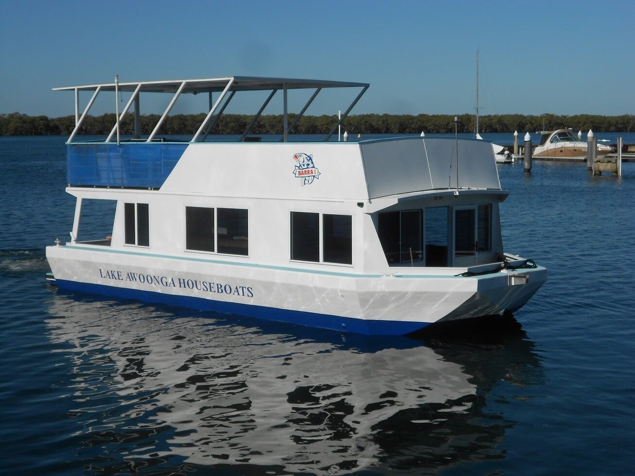 33FT Houseboat - Submit an Offer by 3pm AEST, Monday 15th August - All offers will be considered