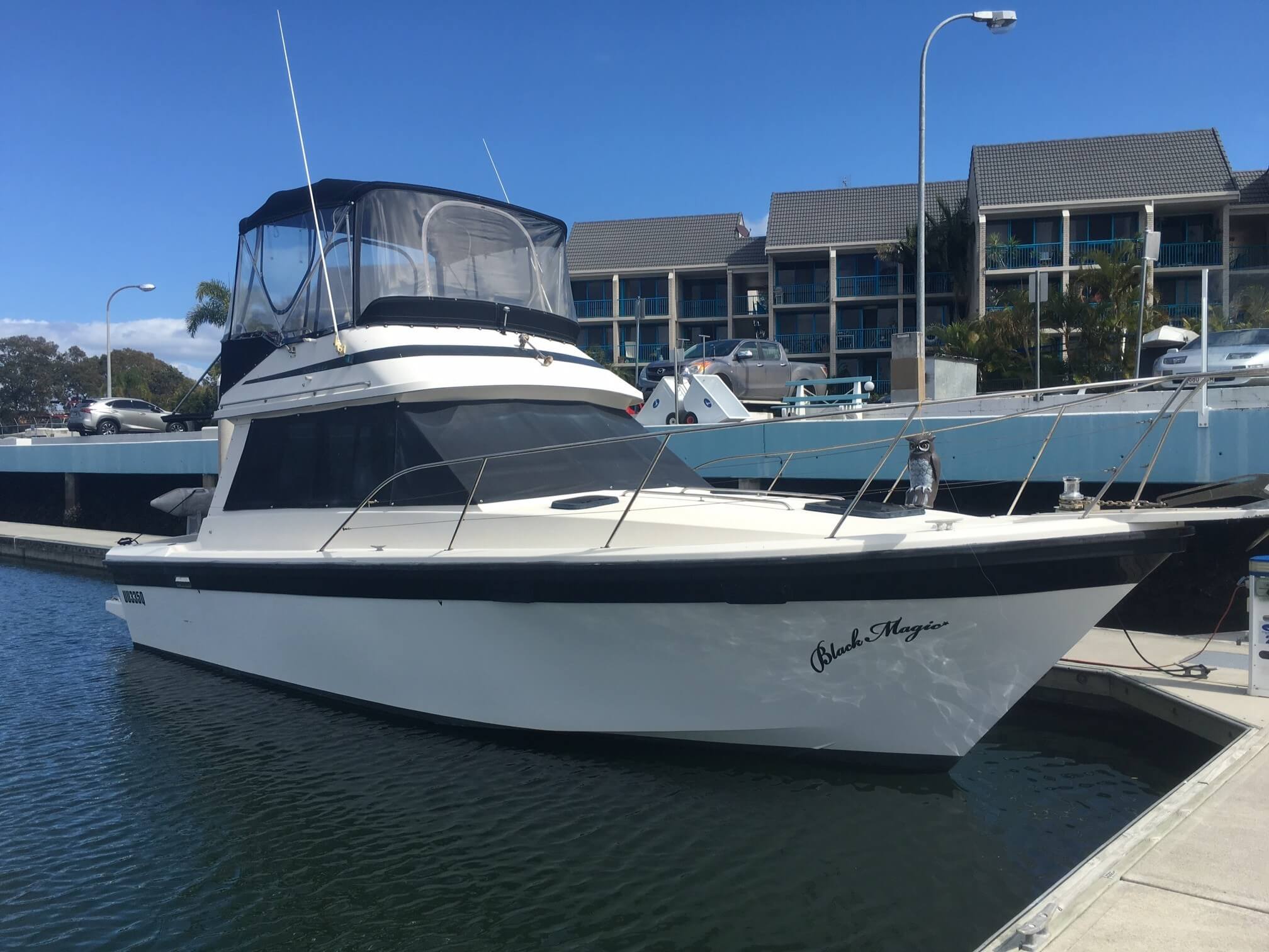 1984 Riviera 34 Flybridge Cruiser - Black Magic