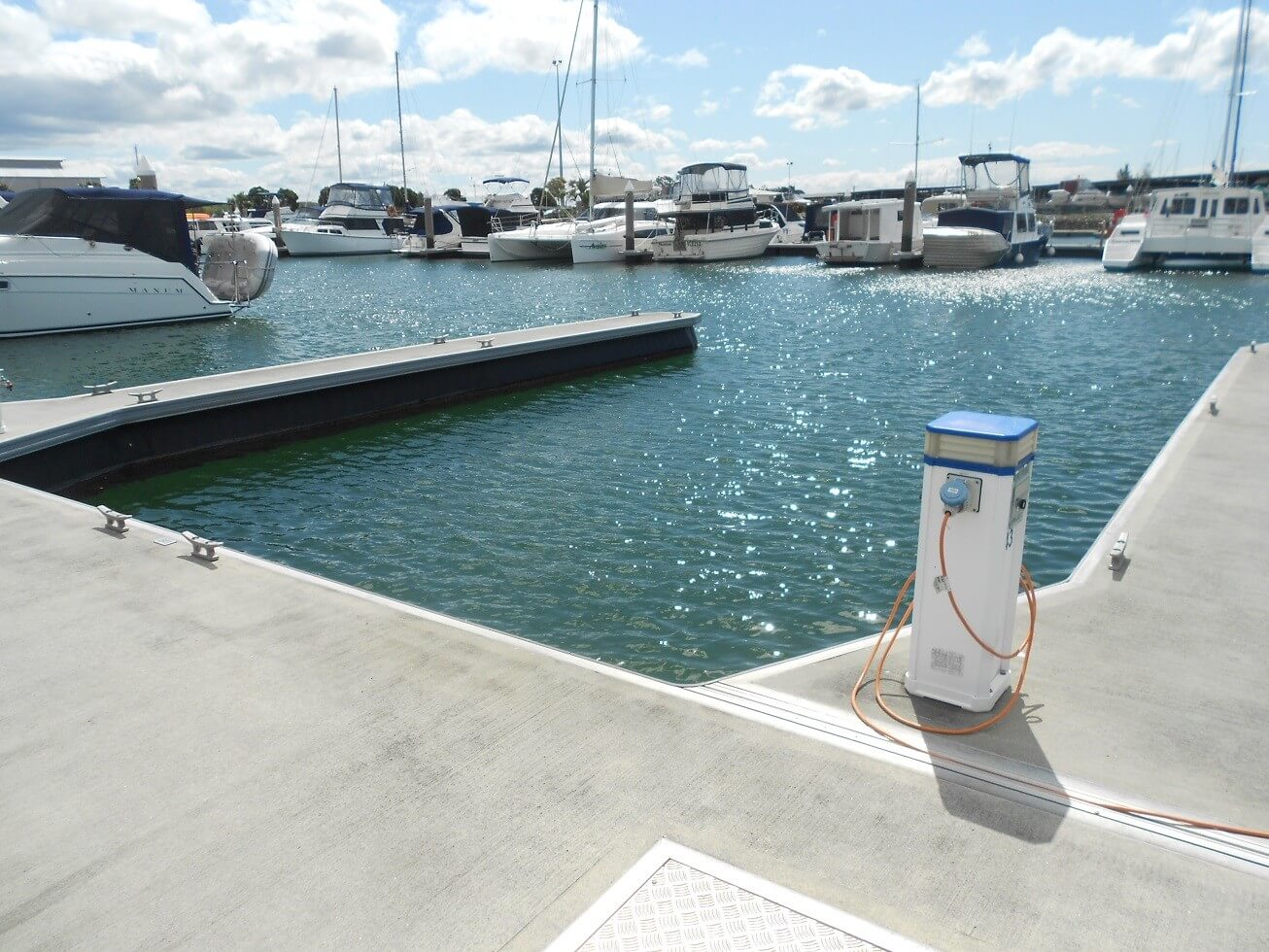 Online Auction - 12M B41 Marina Berth at Horizon Shores Marina