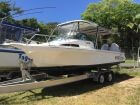 Online Auction 2014 Hooker 8M SportsCab