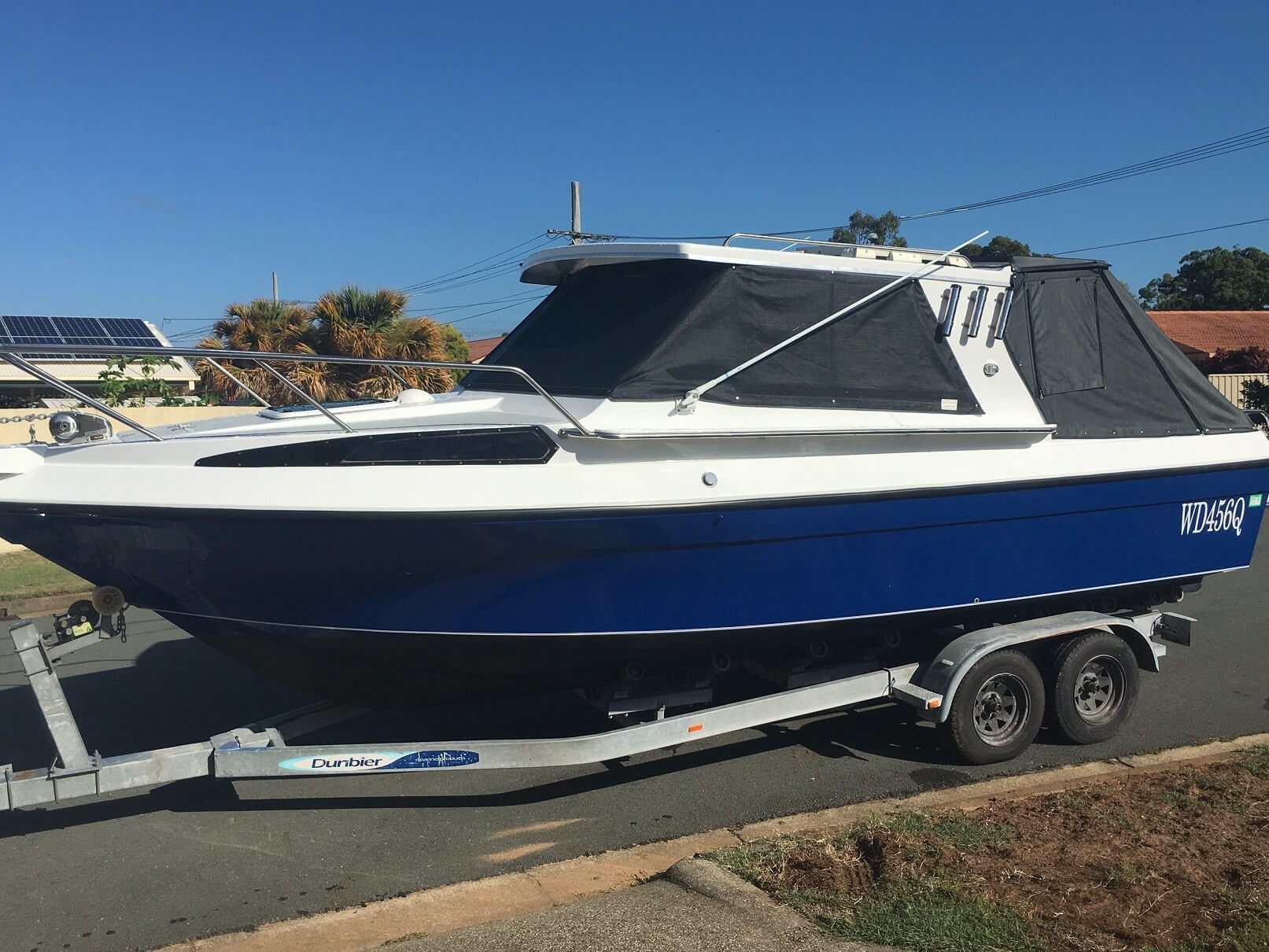 1989 Fraser 7M Half Cabin Boat