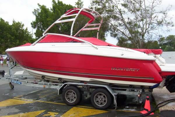 2007 Rio Red Monterey 234 FS Bow Rider Ex Demo