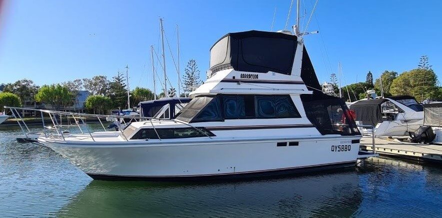 1984 Mariner 34 Flybridge Cruiser