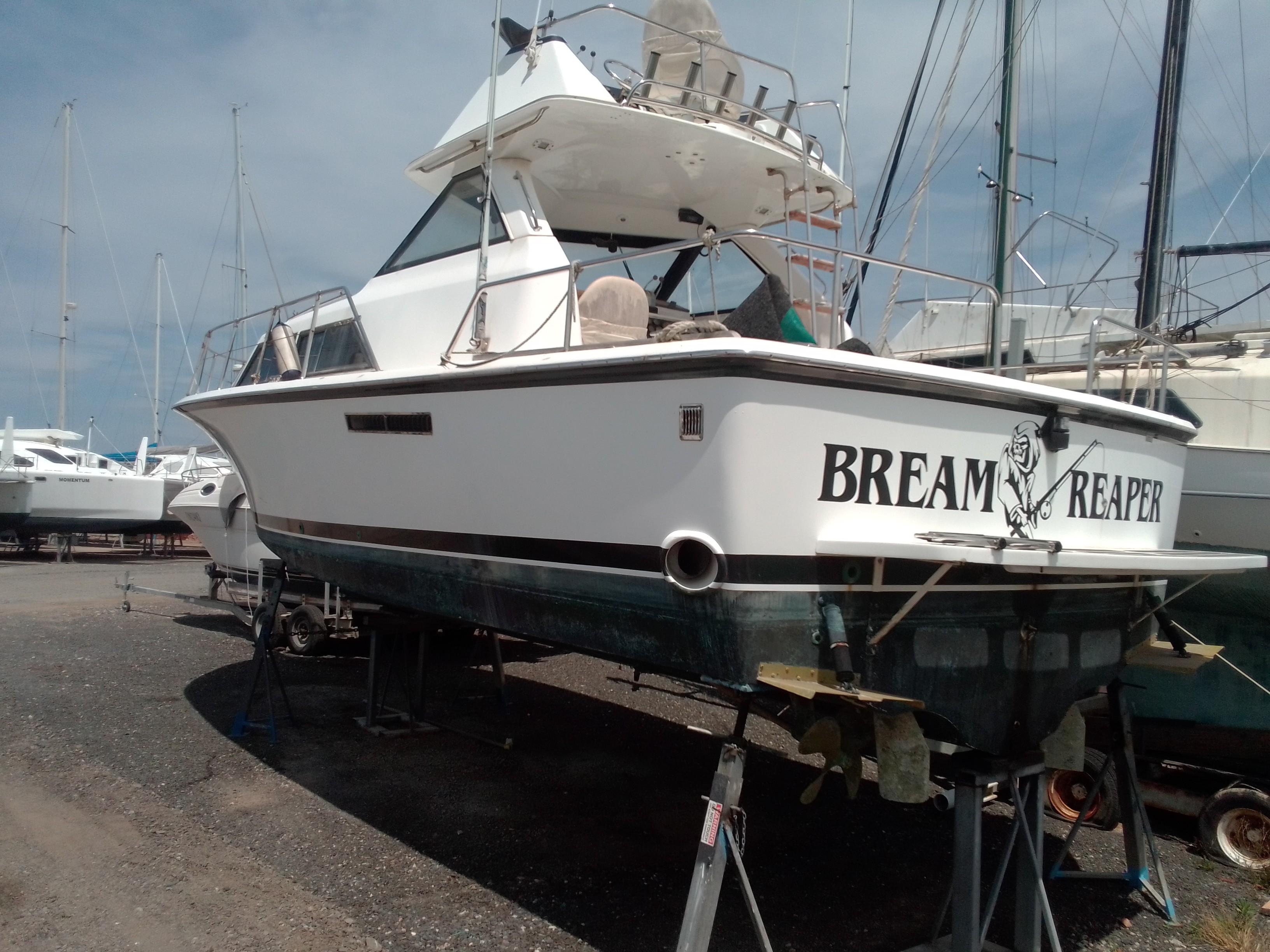 32ft Flybridge Hatteras- MUST BE SOLD