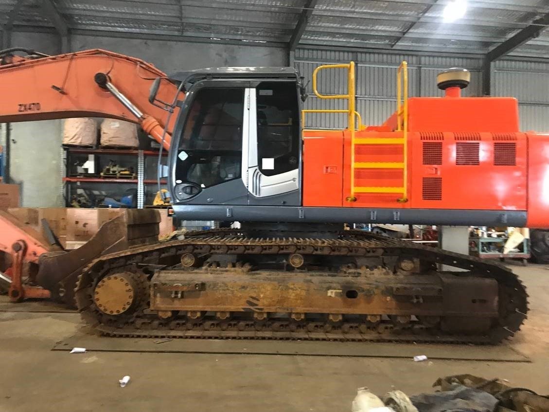 2012 HITACHI ZX470 LCH-3 EXCAVATOR, REFURBISHED.