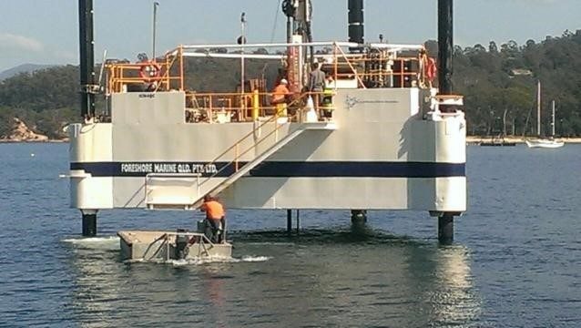 Jack Up Barge, 3 Leg