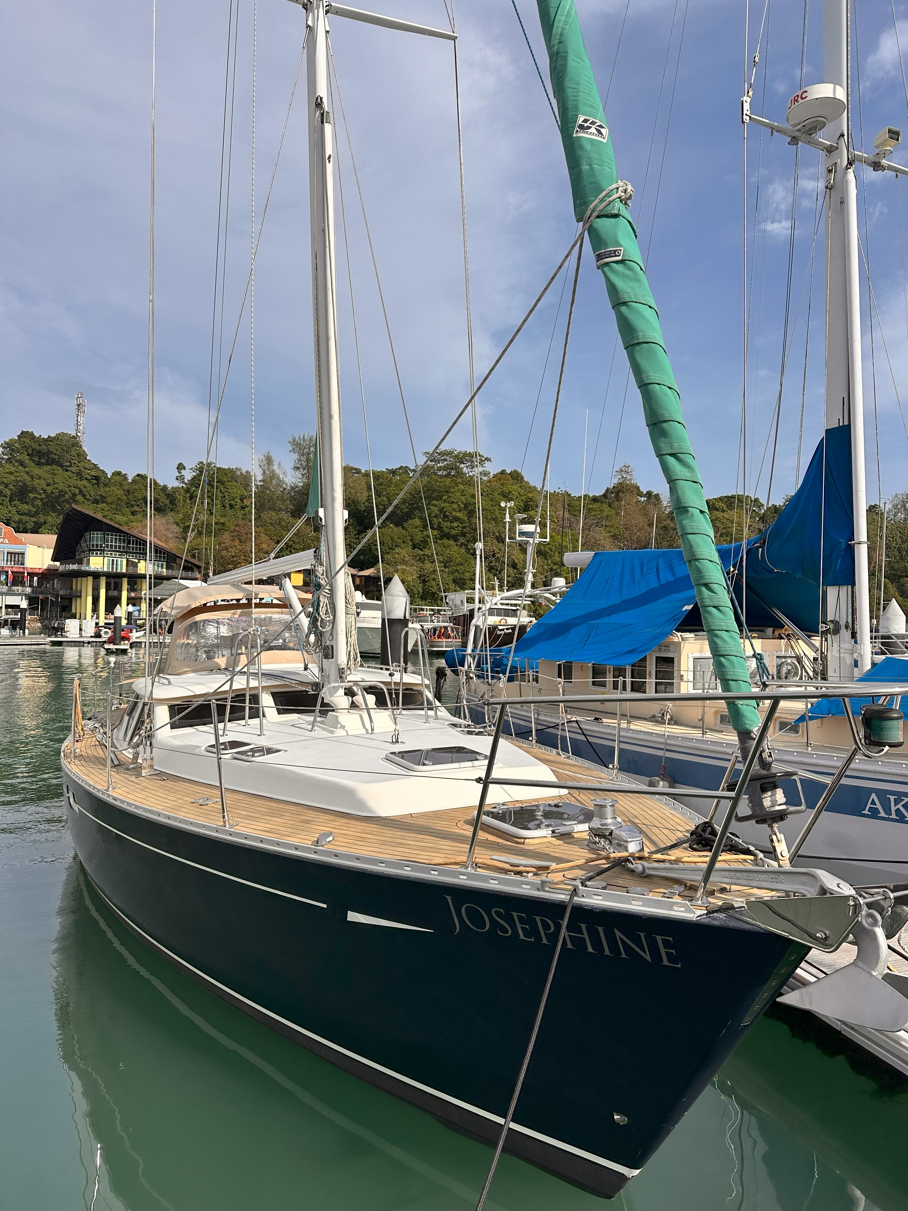 Luxury 2001 Oyster 47