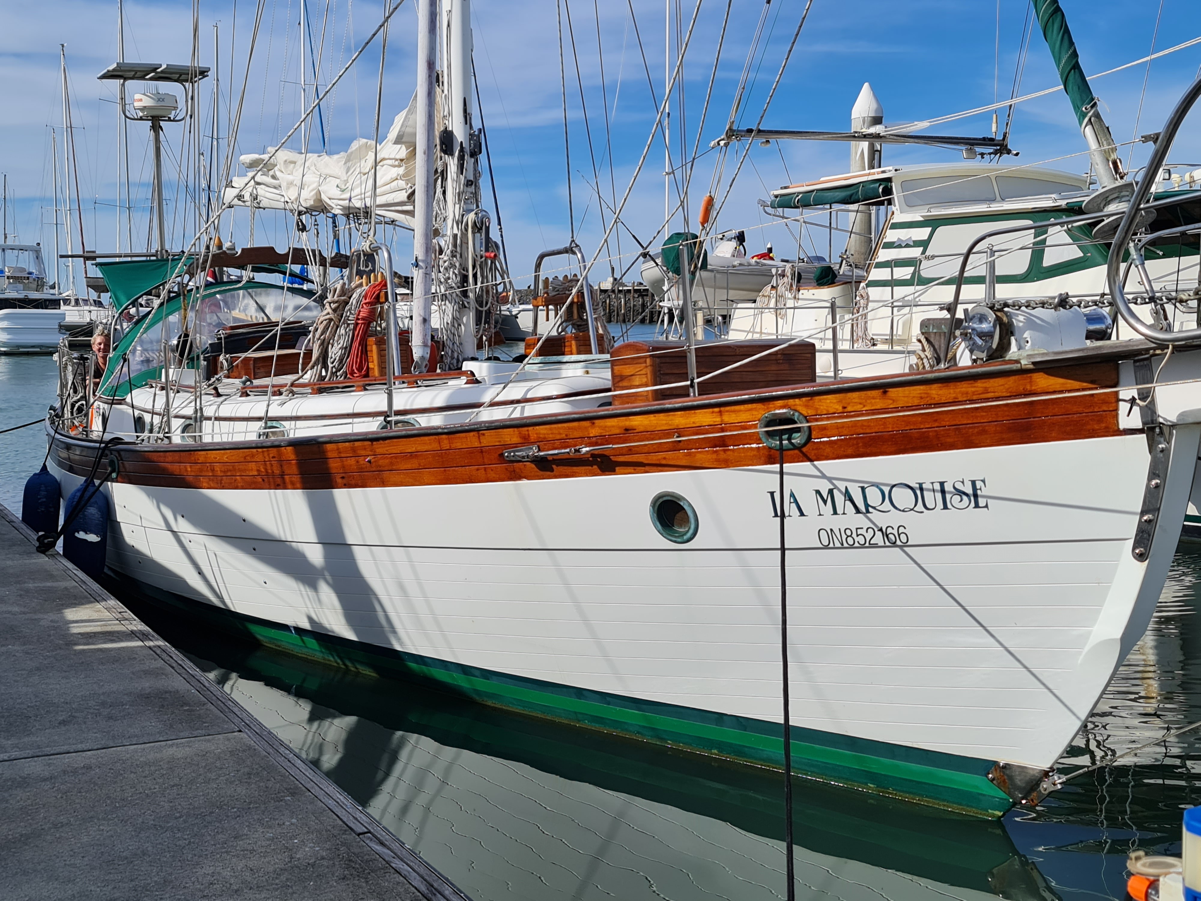 1984 Hans Christian 43T