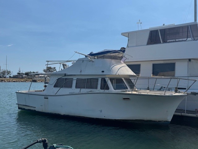 1984 All Seasons 10.10m and 3.3m Aluminium Tender with Outboards - Unreserved.