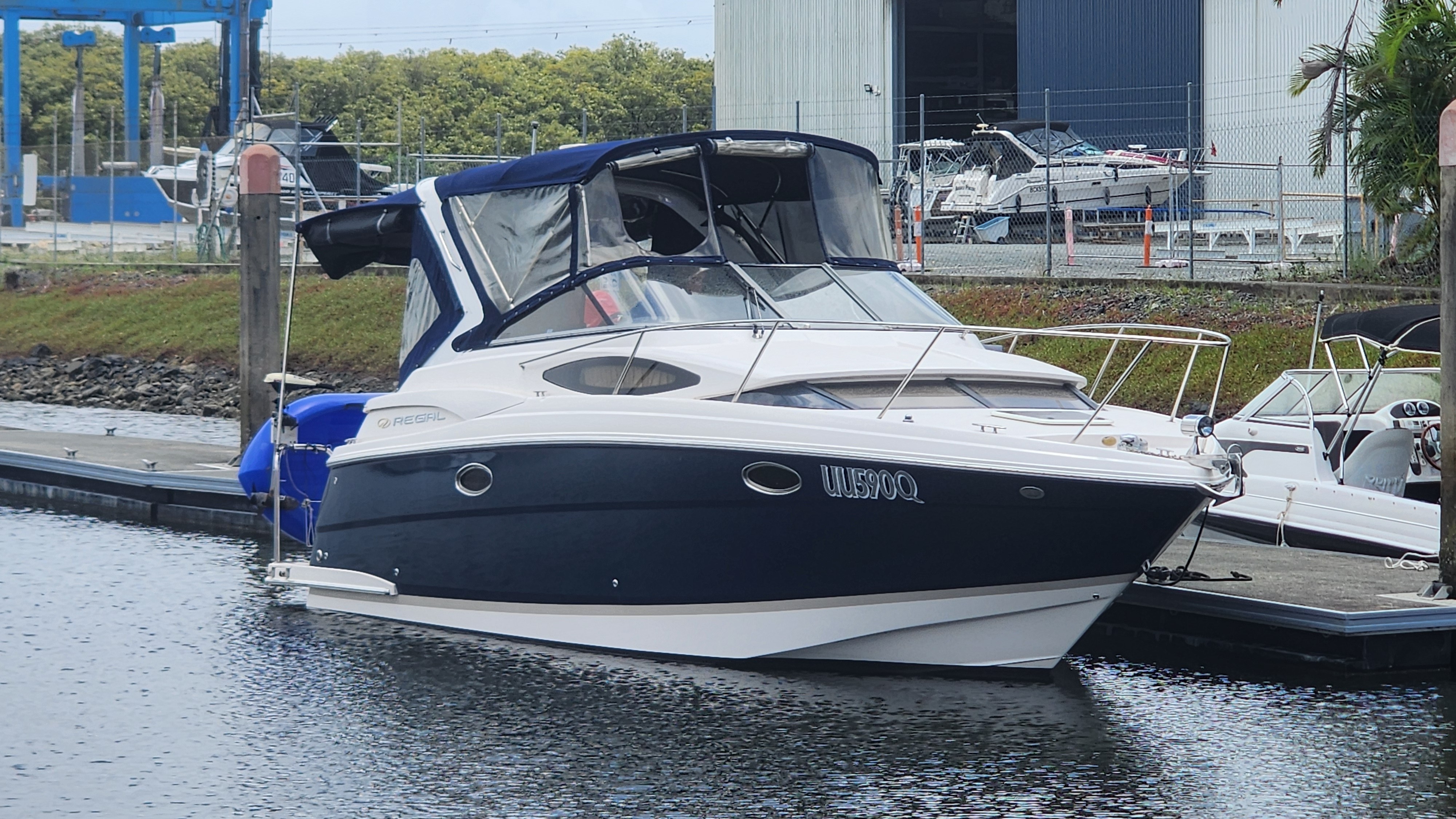 2006 Regal 2860 Window Express