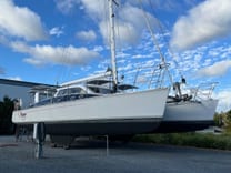 2000 Morrelli & Melvin 52 Bluewater Catamaran