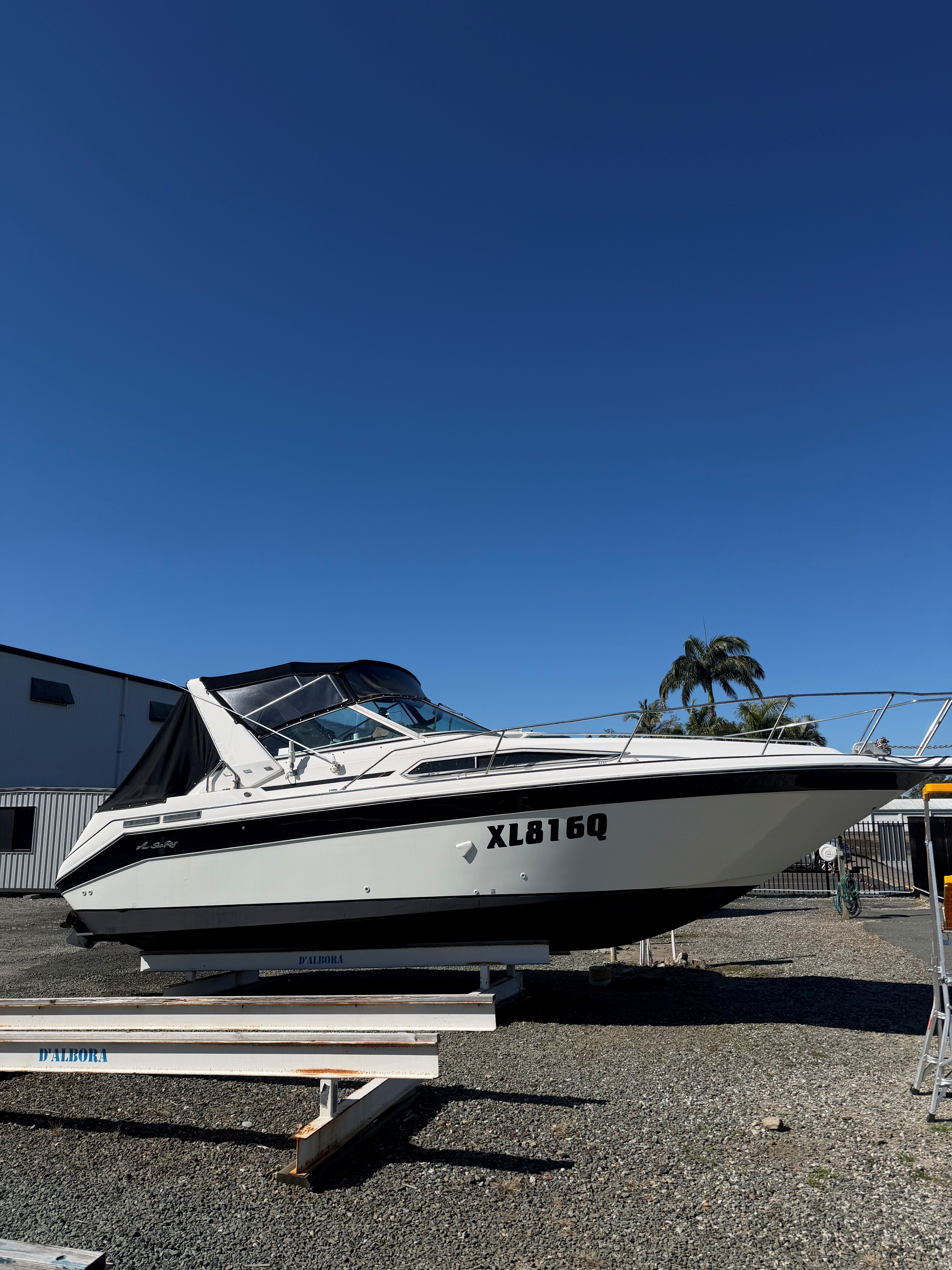 UNRESERVED - 1991 Sea Ray 270 Sundancer