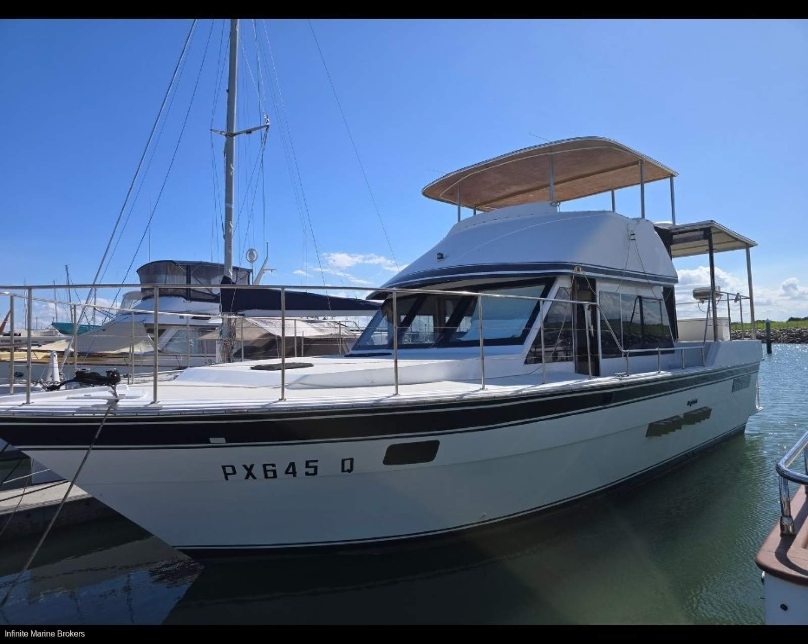 UNRESERVED - Sea Ranger 44 Flybridge Cruiser