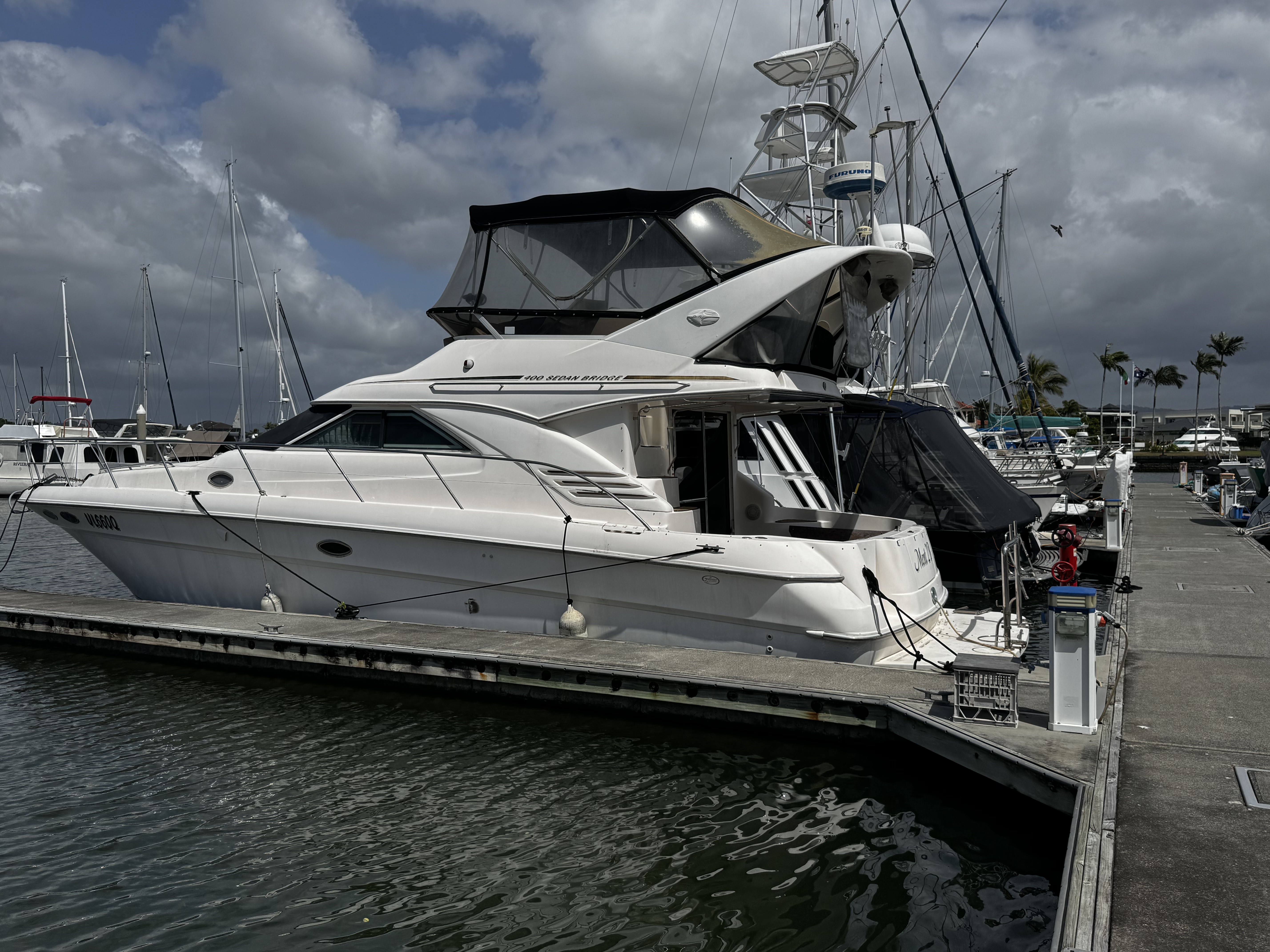 1996 Sea Ray 400 Sedan Bridge