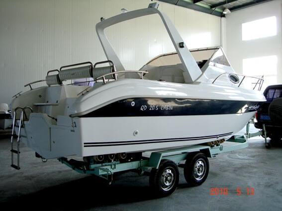 Brand New 2010 Waterwish QD 20.5 Cuddy Cabin