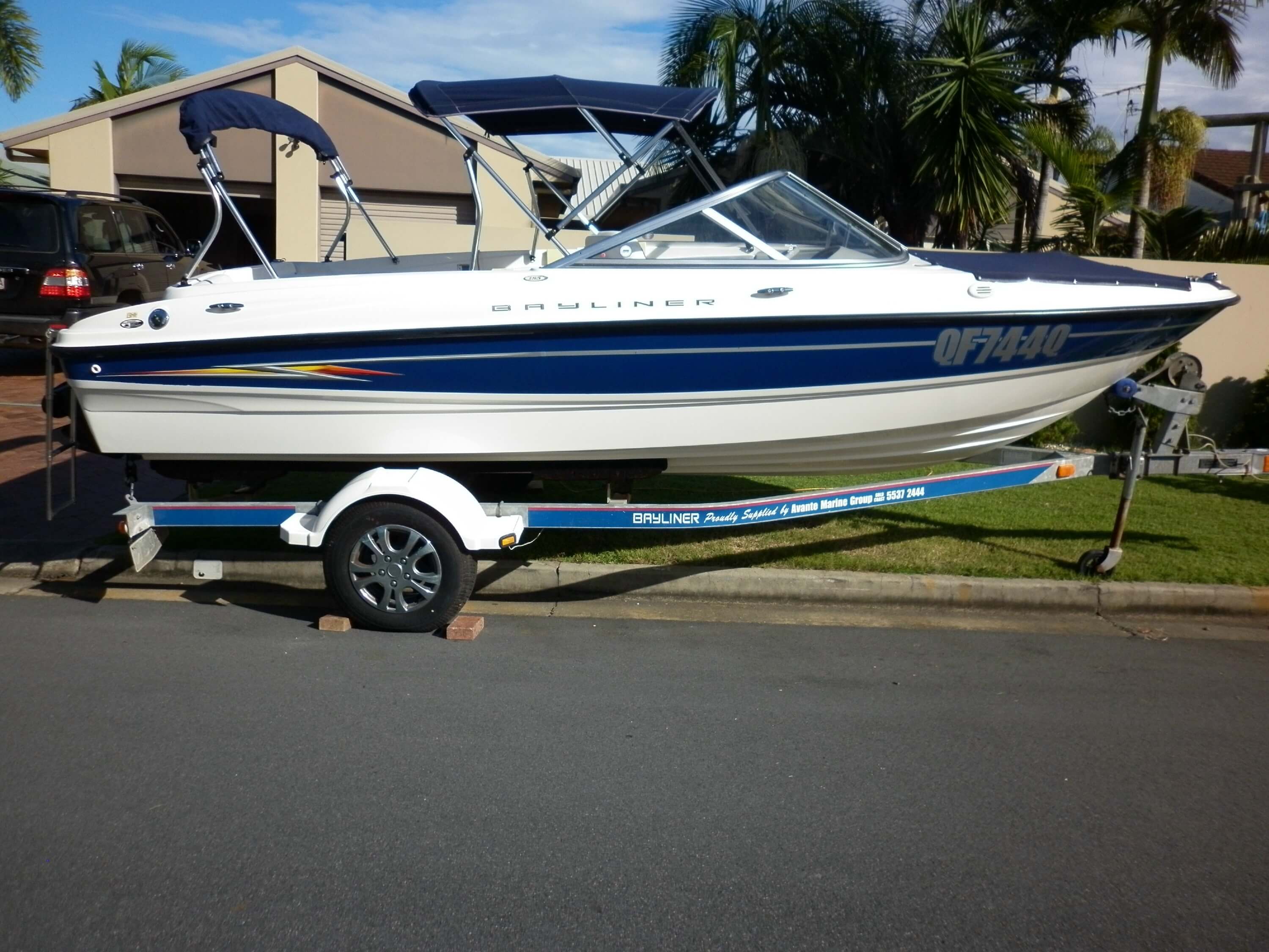 2005 Bayliner 185 Capri Bowrider