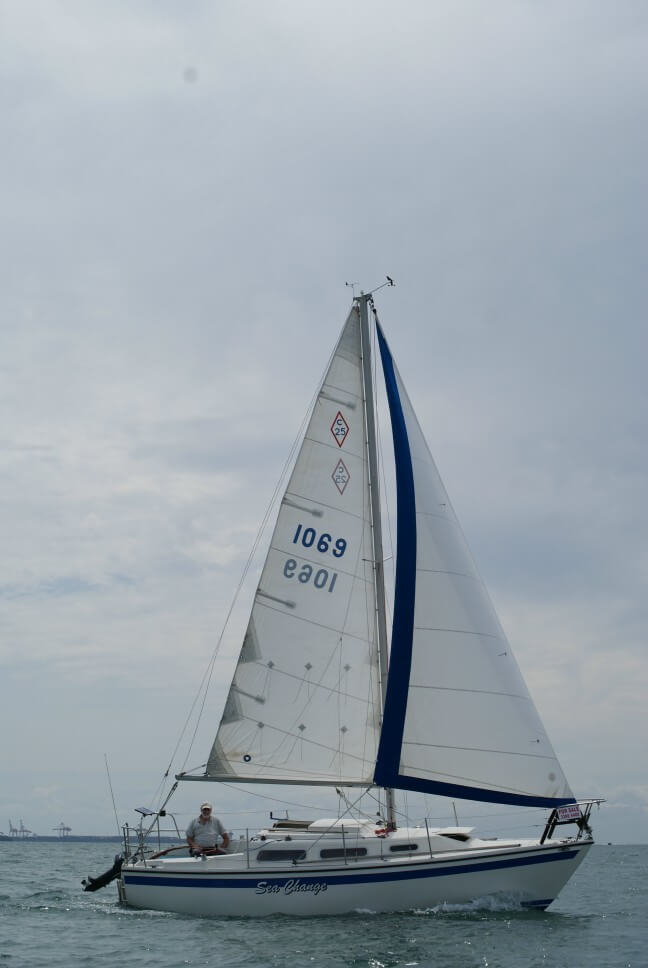 Catalina Boomaroo 25 Sailing Yacht