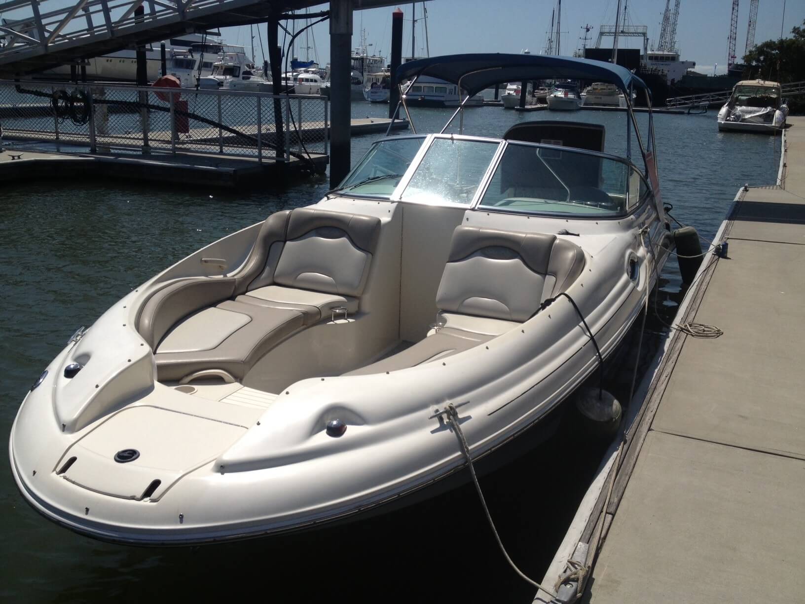 2004 Sea Ray 270 Sun Deck - Unreserved