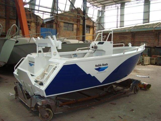 Online Auction - New 2012 Noble 5M Centre Console