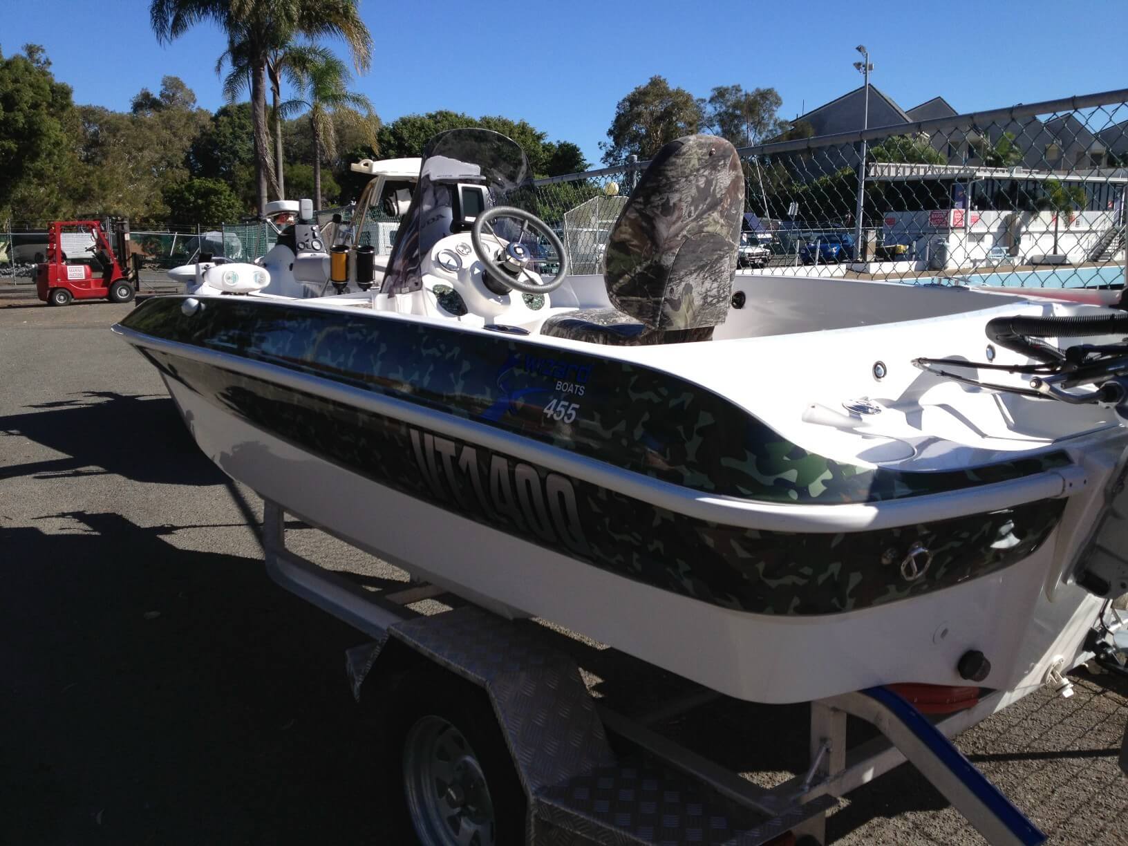 2013 Wizard Boats Water Scorpion 455 Centre Console