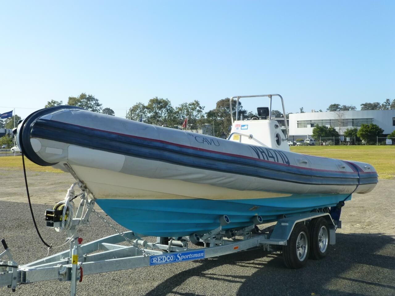 Avon 6M Centre Console RIB