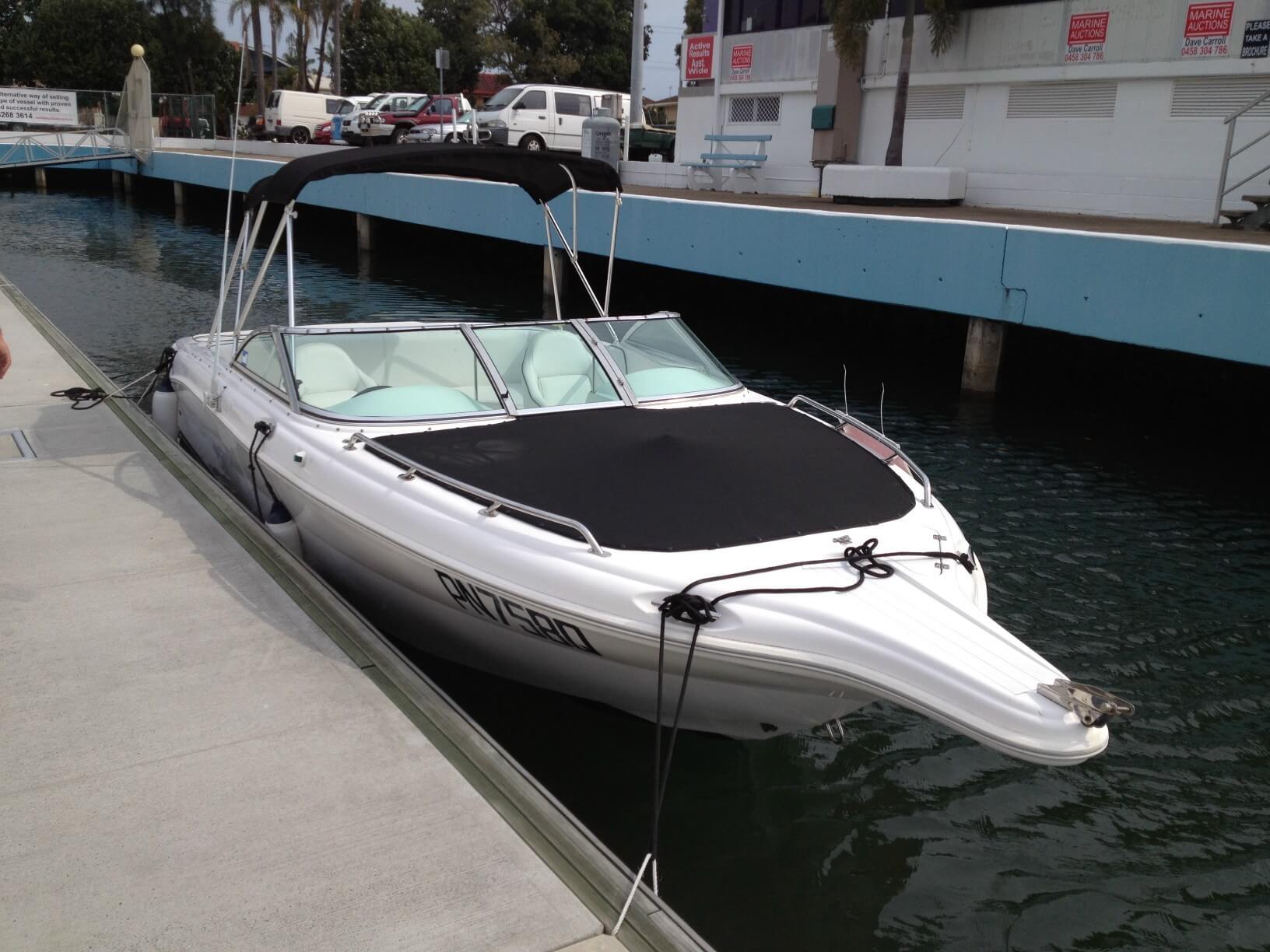 2006 Mustang 2300 Bowrider