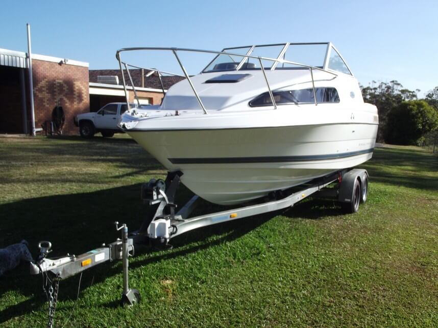 2001 Bayliner 2252 Cierra Cruiser