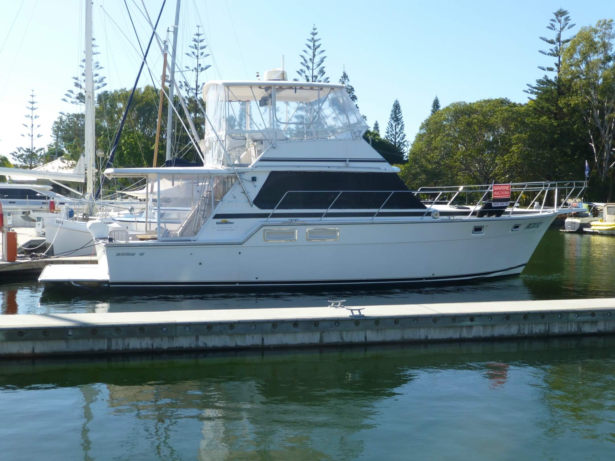 1988 Bertram 42 Flybridge