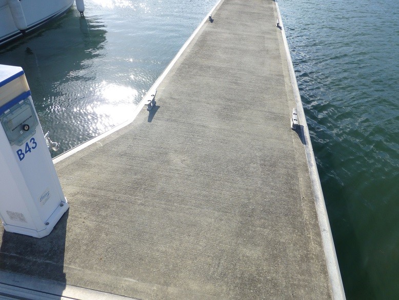 Online Auction 13M x 4.6M B43 (T Head) Marina Berth at Horizon Shores Marina