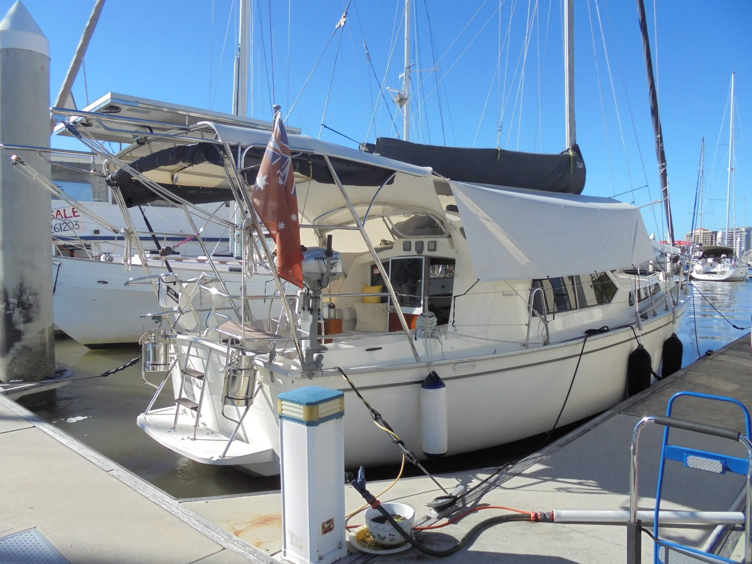 F2 18m Marina Berth at Dockside Marina