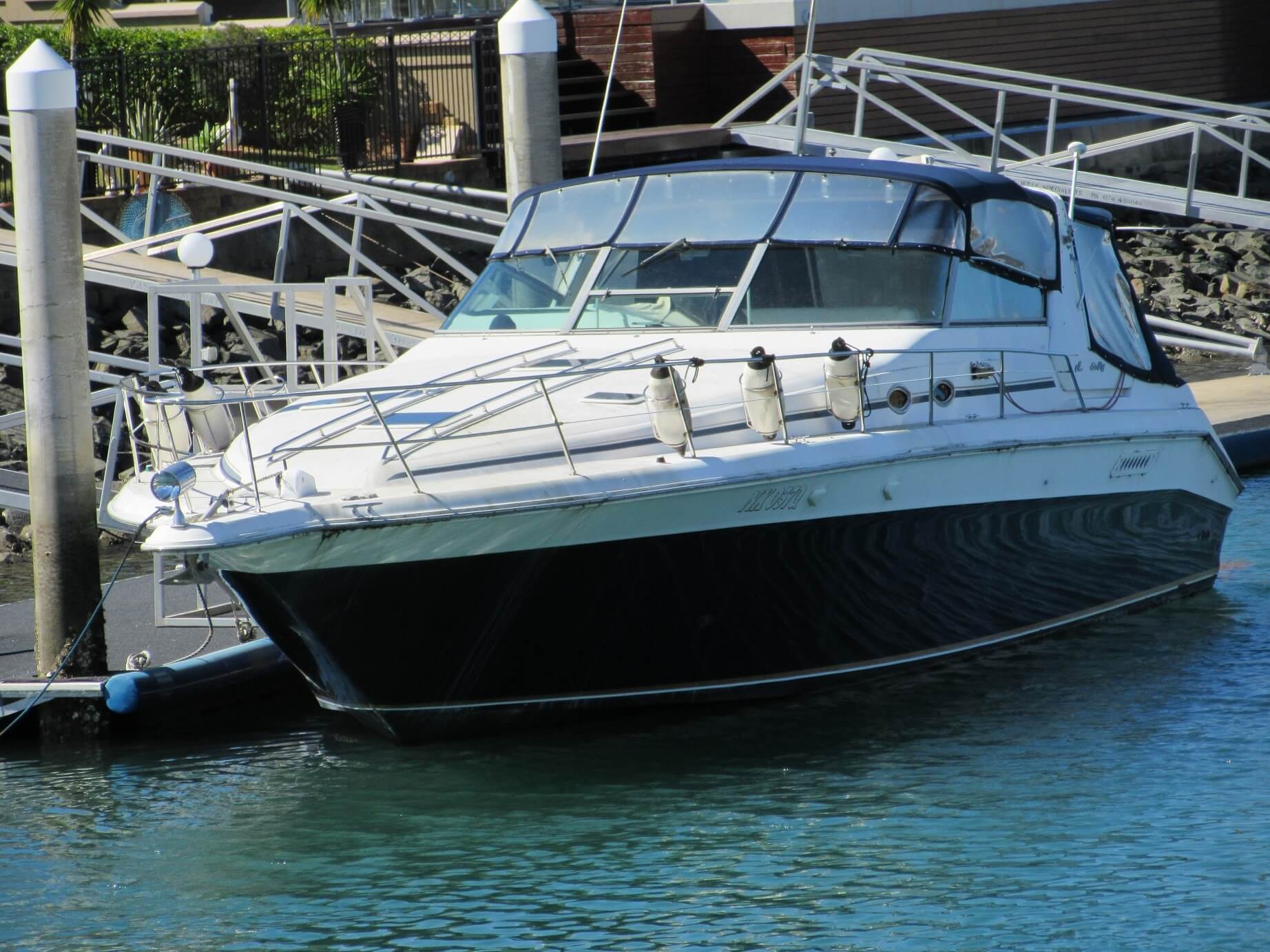 1995 Sea Ray 44 Sundancer