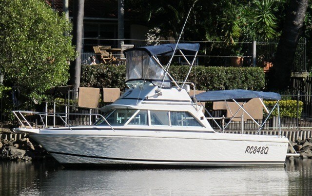 1986 Bertram 23 Flybridge Cruiser